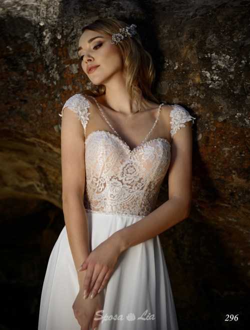 https://www.sposa-lia.com/images/stories/virtuemart/product/296      (2).jpg